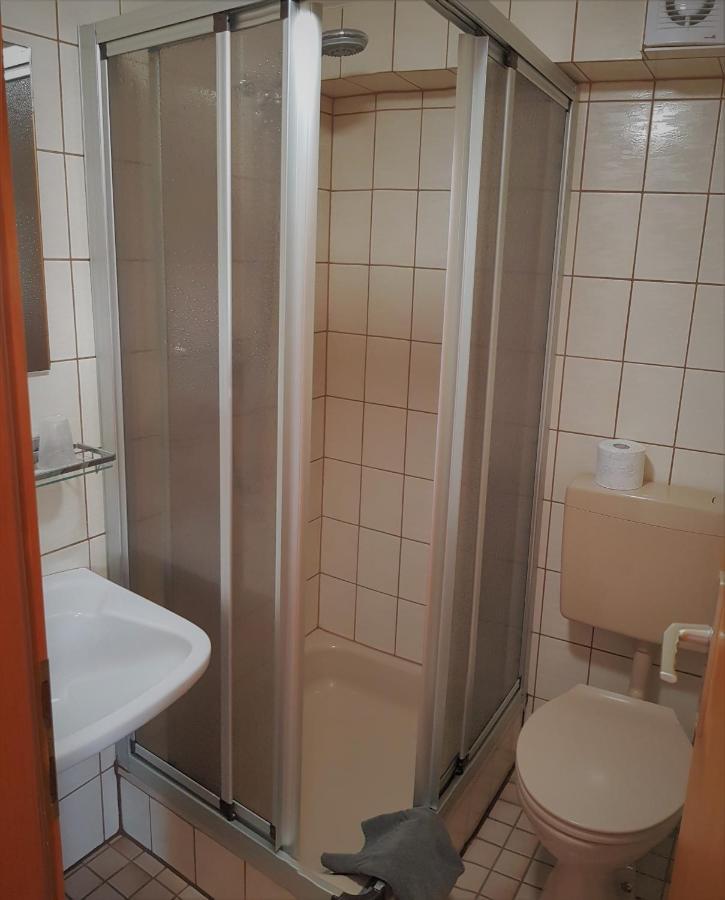 Roastineer Hotel Battenberg  Kültér fotó