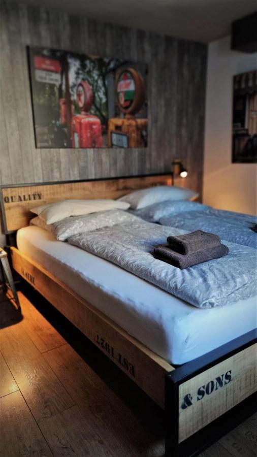 Roastineer Hotel Battenberg  Kültér fotó