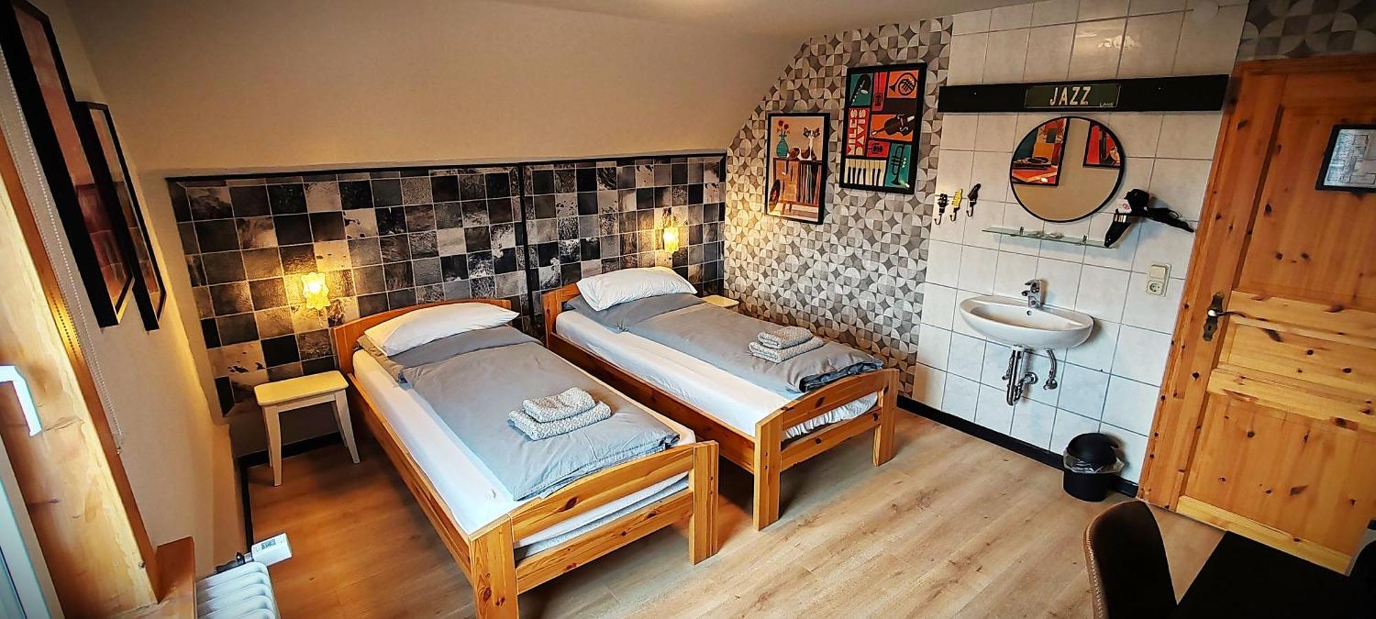 Roastineer Hotel Battenberg  Kültér fotó